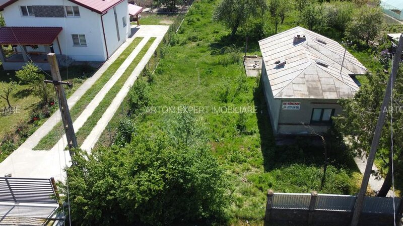 Floresti Stoenesti, acces A1 Casa si teren